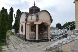 Capela-familie-Carpaci-Cimitir-Ion-Rusu-Sirianu-Timisoara-2