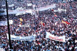 Piata Universitatii 1990 Foto ProTV