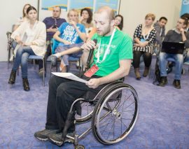 Supravietuitor din lupta cu cancerul Foto Little People Romania