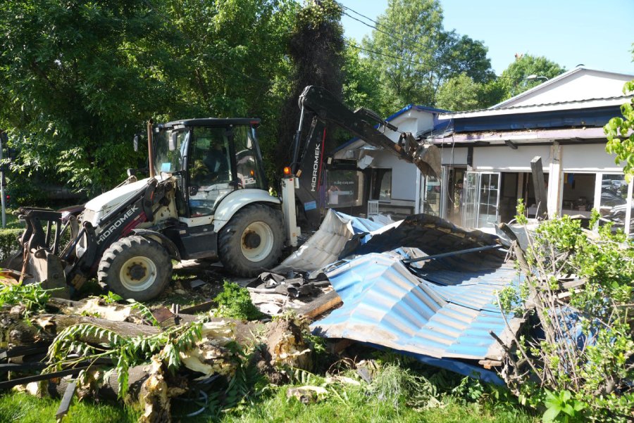 Demolare pizzeria Poli (29 Foto PMT