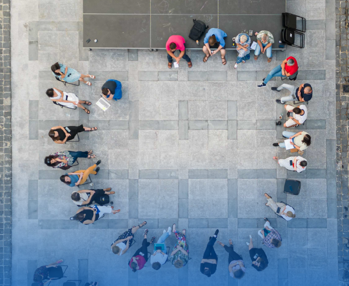 Angajari Centrul de Proiecte - afis