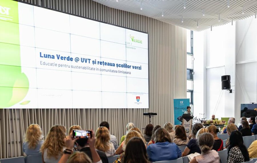 Luna Verde la UVT Foto UVT (2)