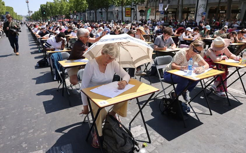 Marea dictare - Sursa foto LP - Olivier Lejeune