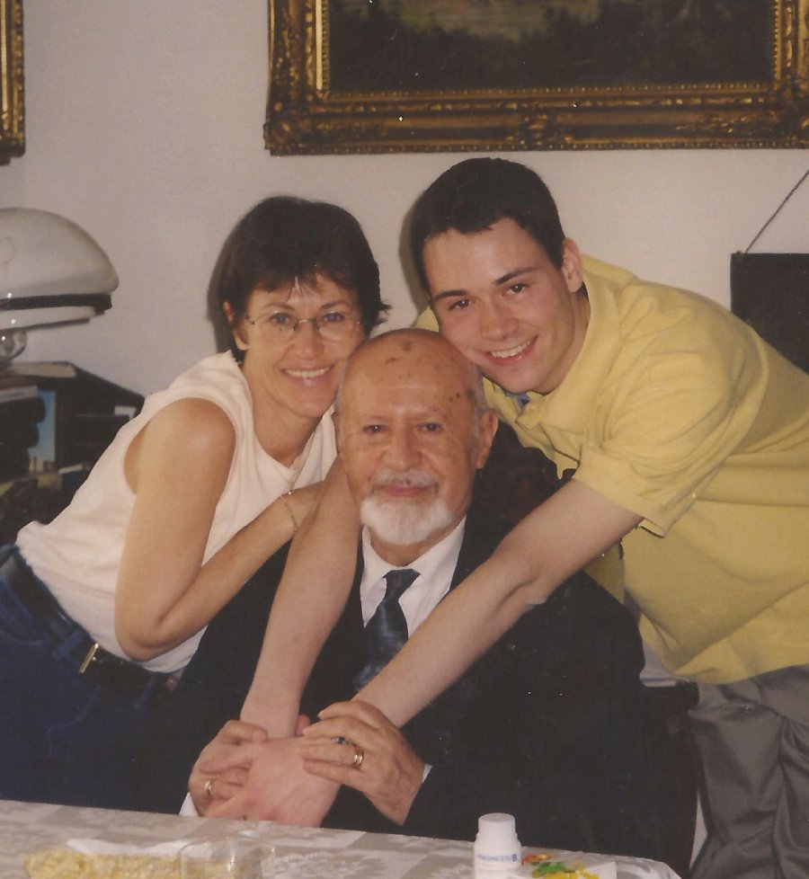 Rabin Ernest Neumann - fiica Getta - nepotul Daniel Klein Foto Arhiva Getta Neumann