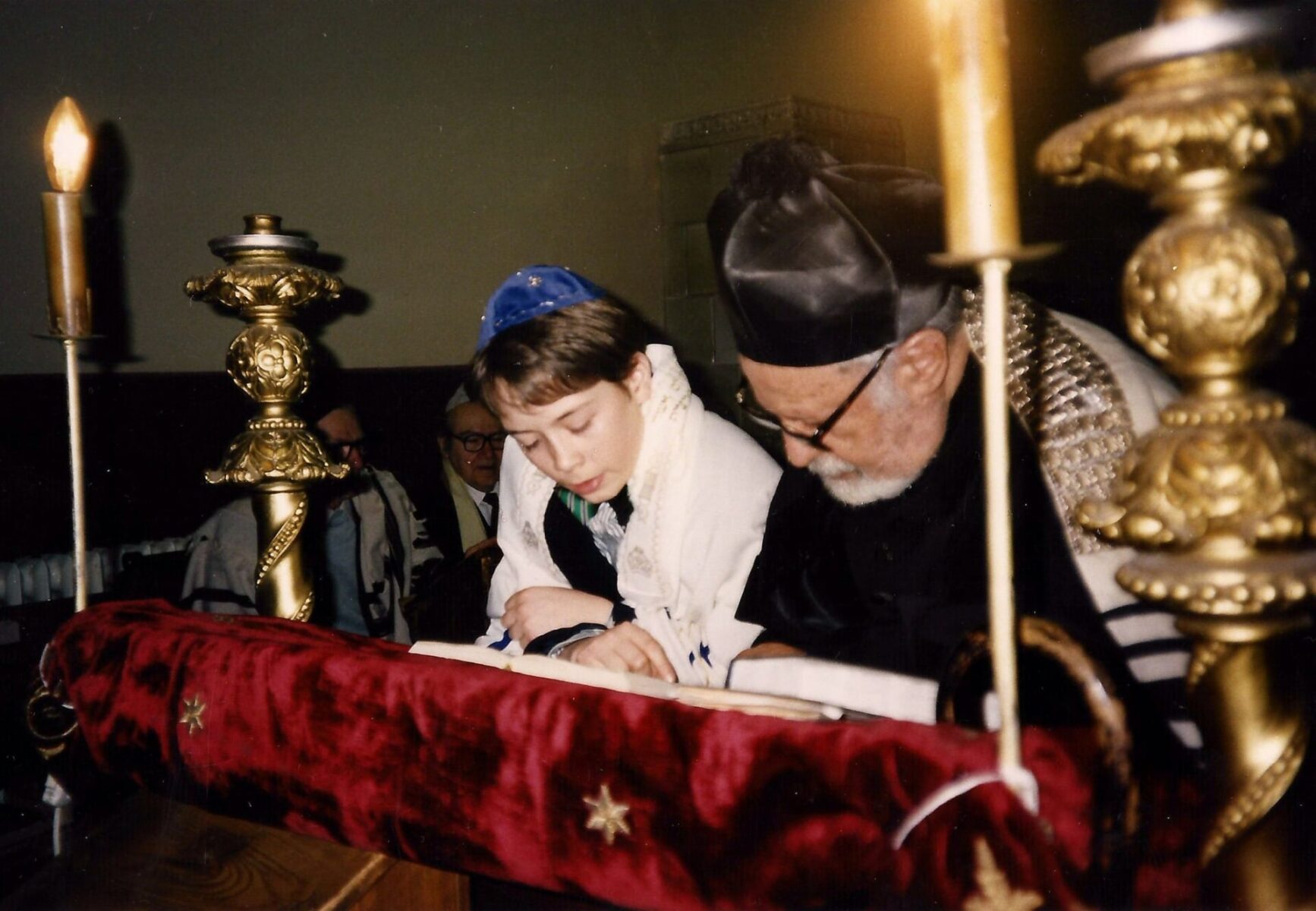 Rabin Ernest Neumann si nepotul Daniel Klein Foto (2) Arhiva Getta Neumann